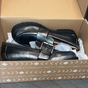 Zodiac Shimmering Black Loafers